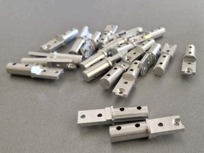 держатель диполя 00-00014603, Ø16*64